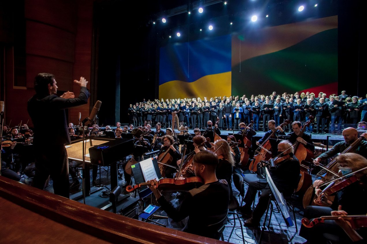 „Stiprūs kartu“: LNOBT rengiamas paramos Ukrainai koncertas bus stebimas ir Vokietijoje