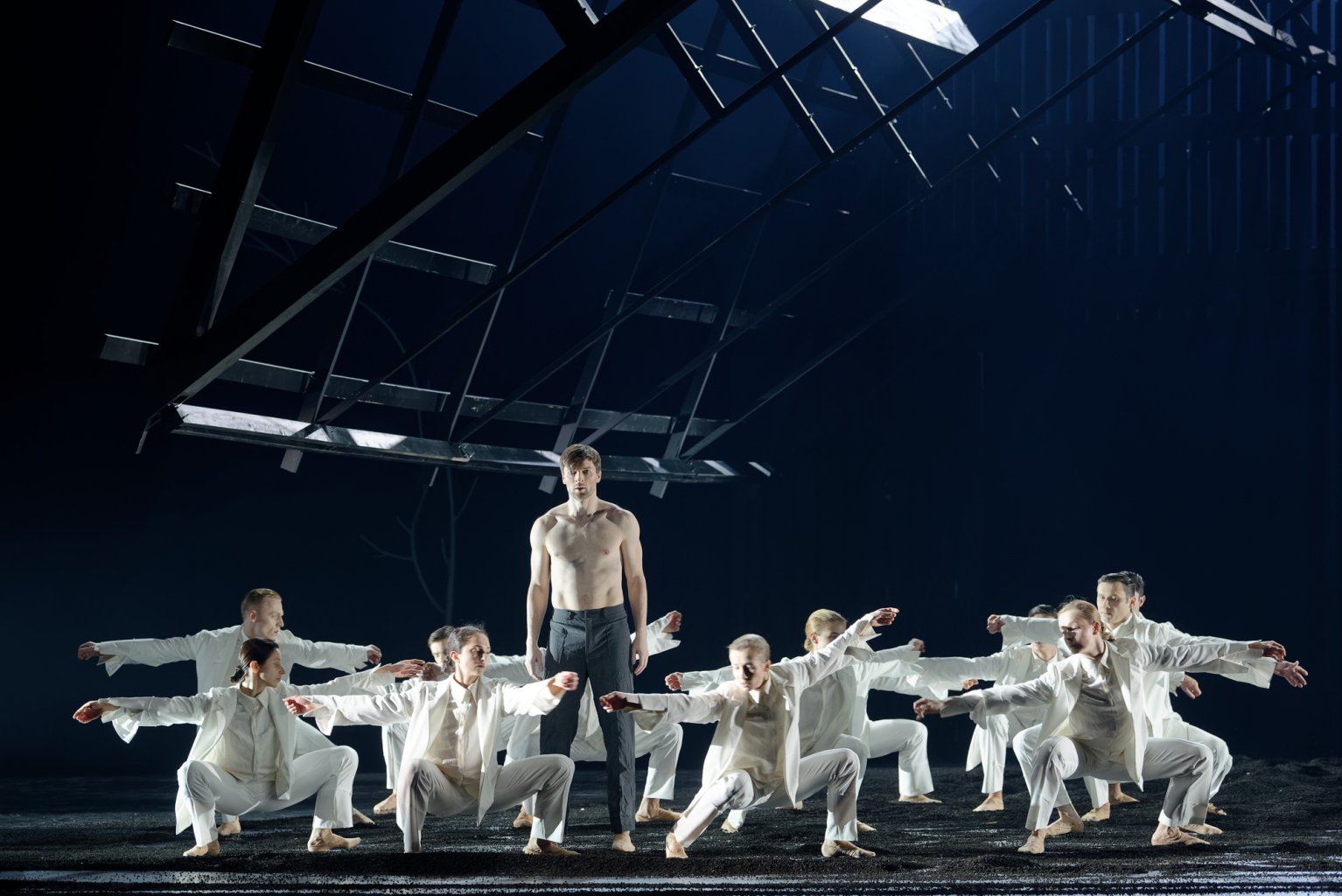 „Kaip ąžuols drūts“: F. Bajoro jubiliejų pasitinkant