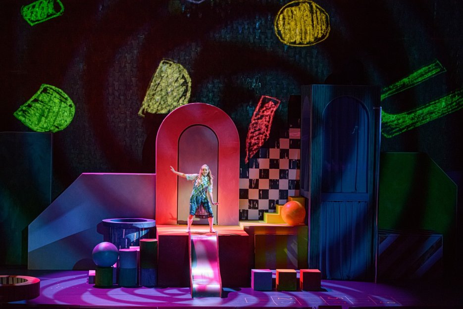 Alice in Wonderland - 1